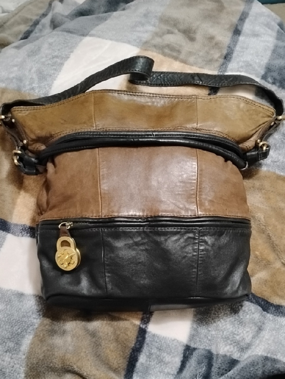 STEVE MADDEN  Leather Vintage Brown & Black Tote Satchel! Brass Turn Lock Clasp!